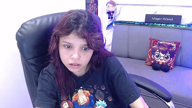 Snapshot of minnie_cake chatting on October 19, 2025, 12:46 am minnie cake online show from October 19, 2025, 12:46 am