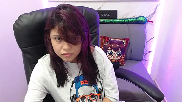 Snapshot of minnie_cake chatting on October 10, 2025, 3:51 am minnie cake online show from October 10, 2025, 3:51 am