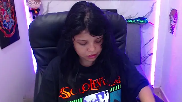 Snapshot of minnie_cake chatting on November 25, 2025, 8:09 pm minnie cake online show from November 25, 2025, 8:09 pm