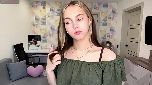 NylaNadler online show from February 23, 2026, 6:03 am