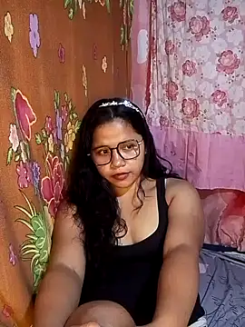 hotmomma8 online show from April 8, 2026, 2:24 am