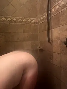 Snapshot of M1l3yD3w chatting on November 9, 2025, 2:37 am M1l3yD3w online show from November 9, 2025, 2:37 am