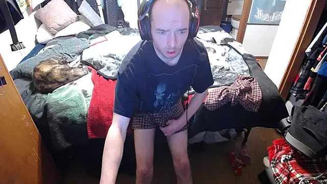 womenhateme69 online show from April 15, 2026, 2:17 am