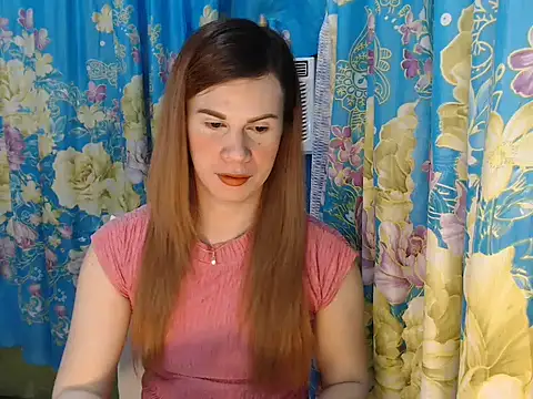 Snapshot of 042787DONNA chatting on May 21, 2026, 6:33 am 042787DONNA online show from May 21, 2026, 6:33 am