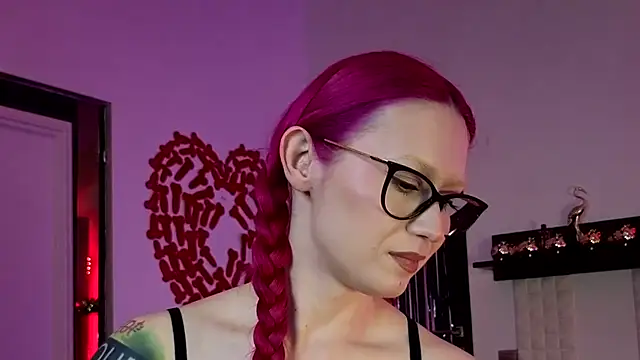 kulteacher online show from April 21, 2026, 10:44 am