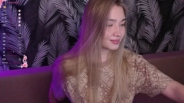 Snapshot of Yuki_Star chatting on October 25, 2025, 3:56 pm Yuki Star online show from October 25, 2025, 3:56 pm