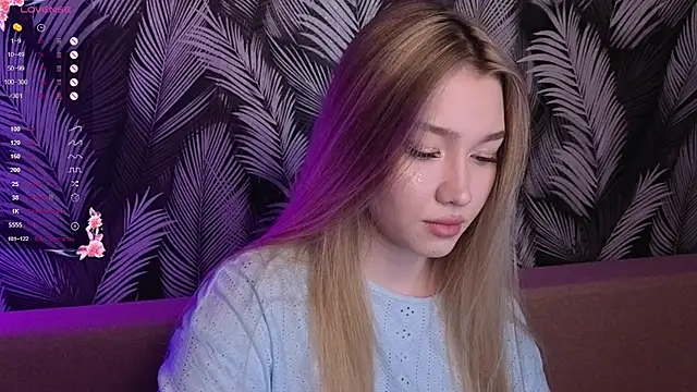 Snapshot of Yuki_Star chatting on November 2, 2025, 5:18 pm Yuki Star online show from November 2, 2025, 5:18 pm