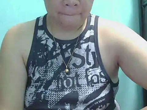 Snapshot of sexychubb101 chatting on December 5, 2025, 12:37 pm sexychubb101 online show from December 5, 2025, 12:37 pm