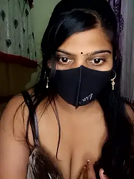 Snapshot of reena502 chatting on February 8, 2026, 1:03 am reena502 online show from February 8, 2026, 1:03 am