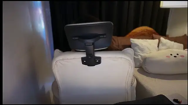  XXXKittyTingles online show from April 1, 2026, 5:42 am