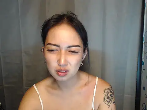 Snapshot of Soft_Angel8 chatting on April 28, 2026, 6:12 pm Soft Angel8 online show from April 28, 2026, 6:12 pm