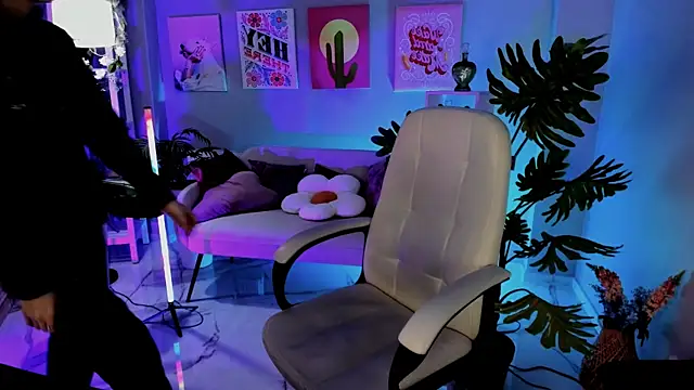 Snapshot of BethanyCloud chatting on January 19, 2026, 8:29 am BethanyCloud online show from January 19, 2026, 8:29 am