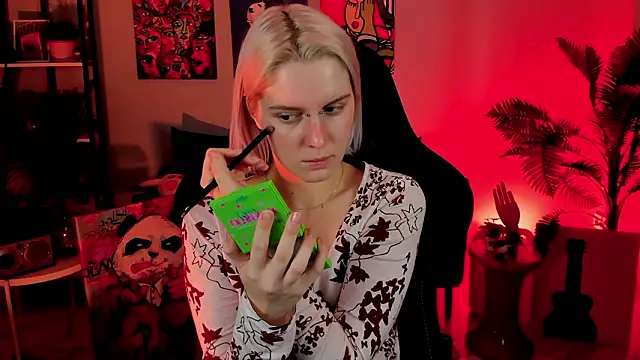 Snapshot of BethanyCloud chatting on February 3, 2026, 5:27 am BethanyCloud online show from February 3, 2026, 5:27 am