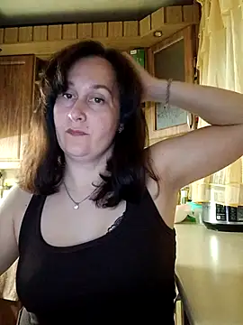 Snapshot of Amandda_ chatting on July 28, 2026, 8:52 pm Amandda online show from July 28, 2026, 8:52 pm