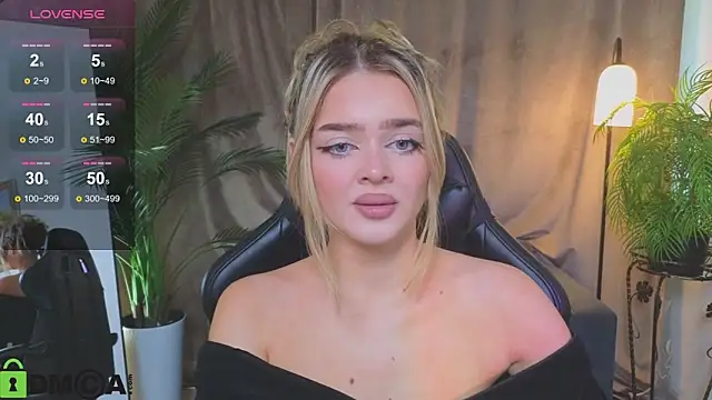 Snapshot of Relax_Time_ chatting on November 7, 2025, 11:26 am Relax Time online show from November 7, 2025, 11:26 am