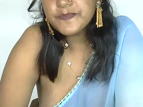 Cute mikii online show from February 27, 2026, 6:46 am