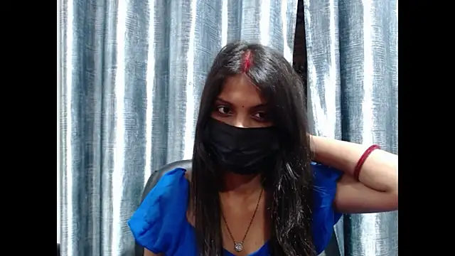 Snapshot of _kamyaa09 chatting on May 31, 2026, 2:34 pm kamyaa09 online show from May 31, 2026, 2:34 pm
