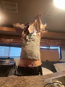 Snapshot of speakonit chatting on November 8, 2025, 12:36 am speakonit online show from November 8, 2025, 12:36 am