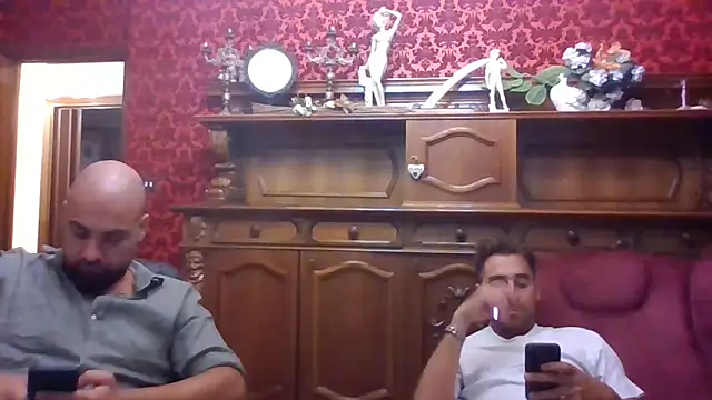 Snapshot of omihaze94 chatting on September 17, 2025, 10:01 pm omihaze94 online show from September 17, 2025, 10:01 pm