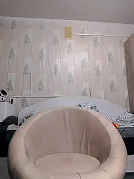 Snapshot of Tupo070481 chatting on December 15, 2025, 5:30 pm Tupo070481 online show from December 15, 2025, 5:30 pm