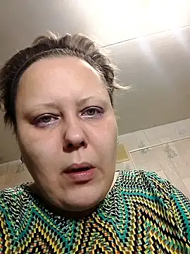 Snapshot of Tupo070481 chatting on December 14, 2025, 12:39 am Tupo070481 online show from December 14, 2025, 12:39 am