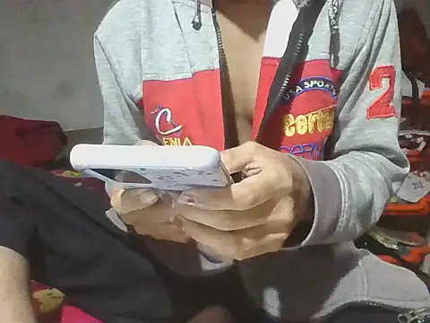 Snapshot of mala2580 chatting on December 5, 2025, 6:17 pm mala2580 online show from December 5, 2025, 6:17 pm