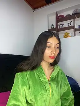 hotwife26 online show from April 14, 2026, 12:48 am