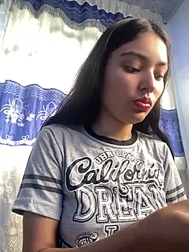 hotwife26 online show from March 4, 2026, 8:49 pm