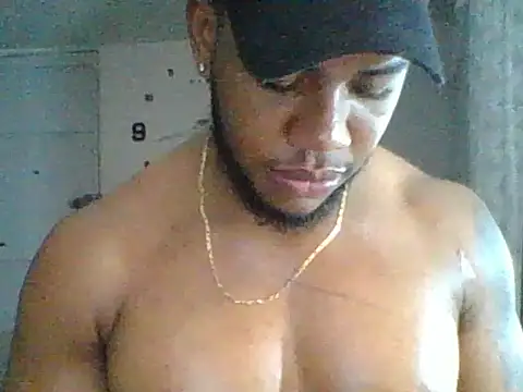 Snapshot of BenjaminCol_ chatting on November 30, 2025, 12:44 am BenjaminCol online show from November 30, 2025, 12:44 am