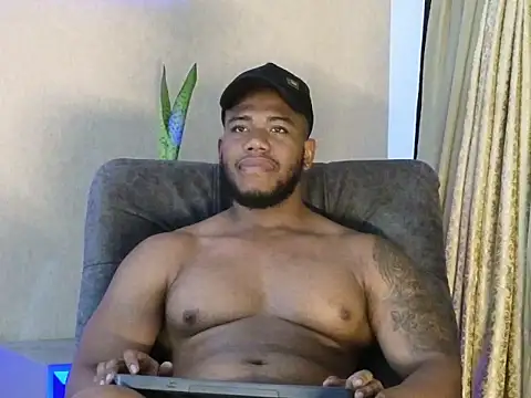 Snapshot of BenjaminCol_ chatting on September 17, 2025, 10:01 pm BenjaminCol online show from September 17, 2025, 10:01 pm