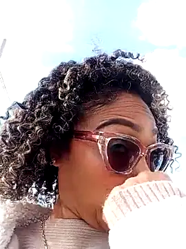 BiiancaEstradaa online show from April 12, 2026, 8:45 pm