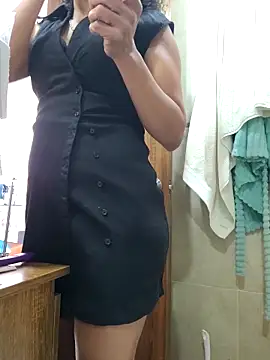 Snapshot of BiiancaEstradaa chatting on February 13, 2026, 2:50 pm BiiancaEstradaa online show from February 13, 2026, 2:50 pm