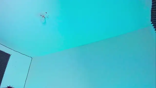 Ellope  online show from October 29, 2025, 12:20 am