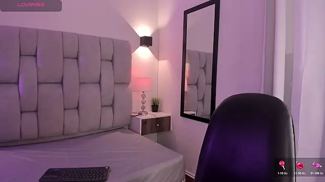 Snapshot of Seraphyne666 chatting on February 2, 2026, 5:56 pm Seraphyne666 online show from February 2, 2026, 5:56 pm