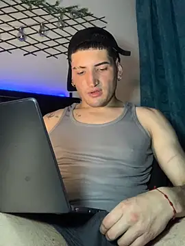 Snapshot of Ian_kai chatting on October 28, 2025, 3:07 am Ian kai online show from October 28, 2025, 3:07 am