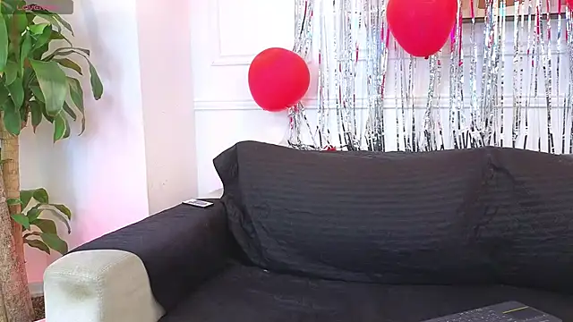 Naim Bennetsex online show from February 15, 2026, 6:07 pm