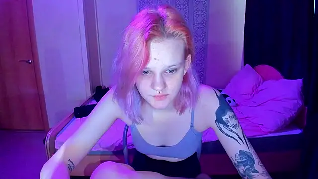 Snapshot of Elieiza_xo chatting on February 16, 2026, 9:19 am Elieiza xo online show from February 16, 2026, 9:19 am