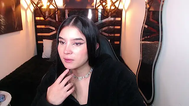 Natalie loffreda online show from April 11, 2026, 8:01 pm