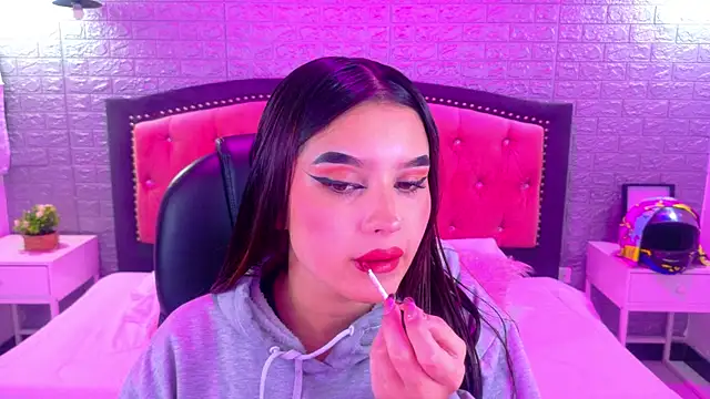 Snapshot of Natalie_loffreda chatting on January 8, 2026, 3:34 am Natalie loffreda online show from January 8, 2026, 3:34 am