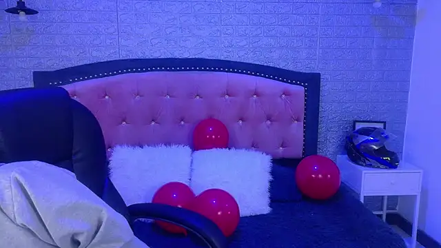 Snapshot of Natalie_loffreda chatting on February 27, 2026, 3:07 am Natalie loffreda online show from February 27, 2026, 3:07 am