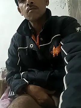 Snapshot of NoxiousFilename chatting on November 28, 2025, 7:03 pm NoxiousFilename online show from November 28, 2025, 7:03 pm