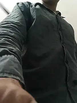 Snapshot of NoxiousFilename chatting on November 12, 2025, 7:18 pm NoxiousFilename online show from November 12, 2025, 7:18 pm