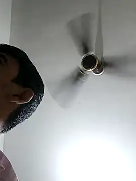 Snapshot of NoxiousFilename chatting on October 28, 2025, 9:47 pm NoxiousFilename online show from October 28, 2025, 9:47 pm