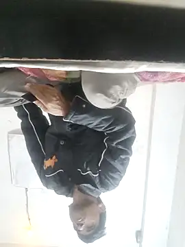 Snapshot of NoxiousFilename chatting on December 2, 2025, 11:45 am NoxiousFilename online show from December 2, 2025, 11:45 am