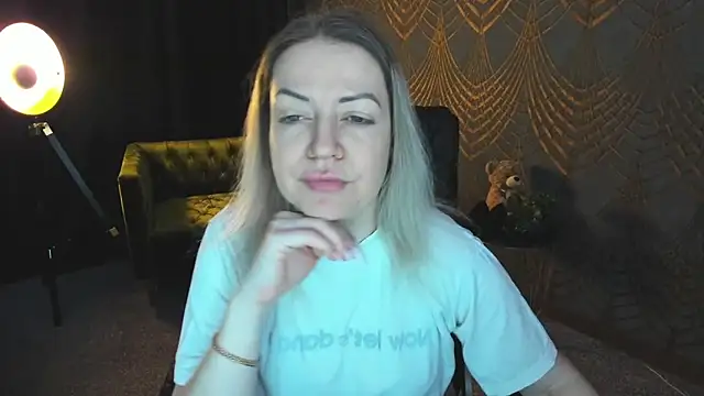 Anna Snows online show from April 1, 2026, 5:31 am