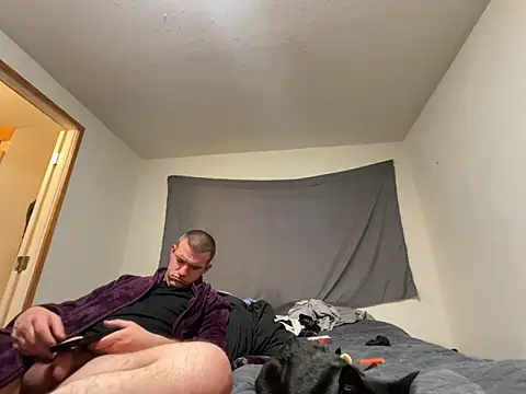 Snapshot of cumitted chatting on December 14, 2025, 3:39 pm cumitted online show from December 14, 2025, 3:39 pm