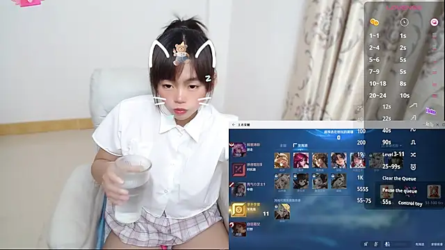 Snapshot of Duolamei chatting on January 13, 2026, 7:56 am Duolamei online show from January 13, 2026, 7:56 am