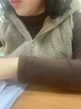 -NhaKy22 online show from February 12, 2026, 1:05 am