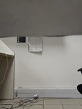 Snapshot of Midrandbtm chatting on June 10, 2026, 6:58 am Midrandbtm online show from June 10, 2026, 6:58 am