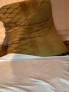 Koe888 online show from December 5, 2025, 2:59 pm